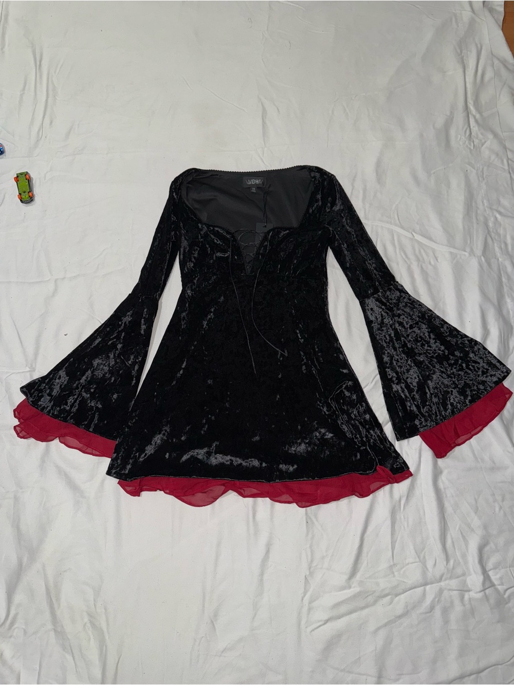 Dolls Kill Widow Gothic Beauty Dress